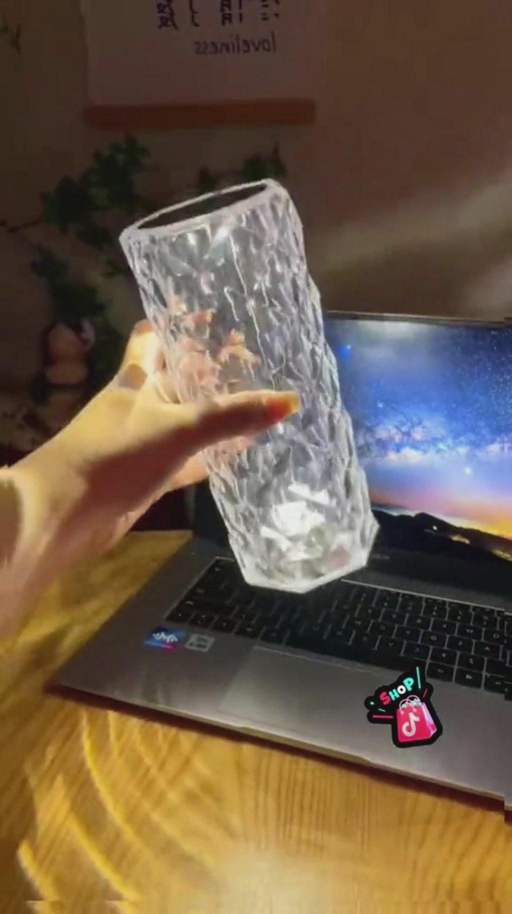 Bordlampa i rosenkristall med touch- och fjärrkontroll